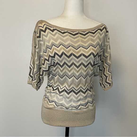 White House Black Market Chevron XS Blouse Top Metallic Chevron Pattern - Picture 13 of 16